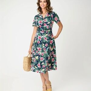 Unique Vintage Hawaiian Midi Dress